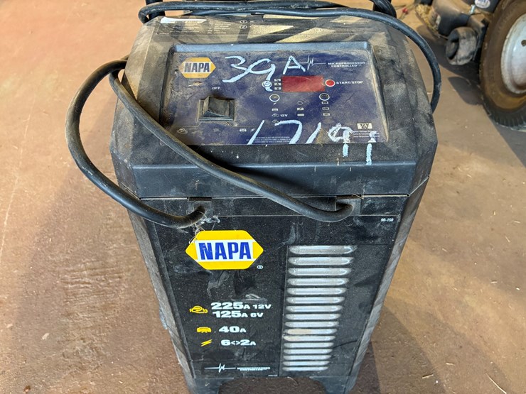 #17191-•-napa-battery-charger-image-2