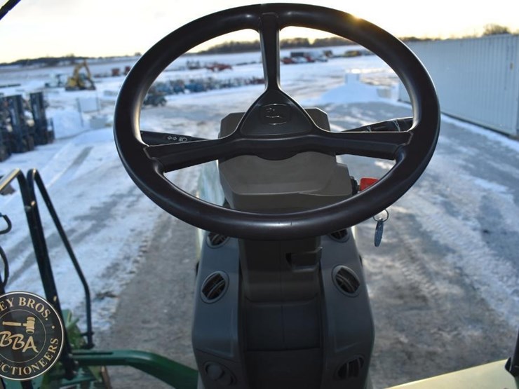 john-deere-8rt-370-image-69