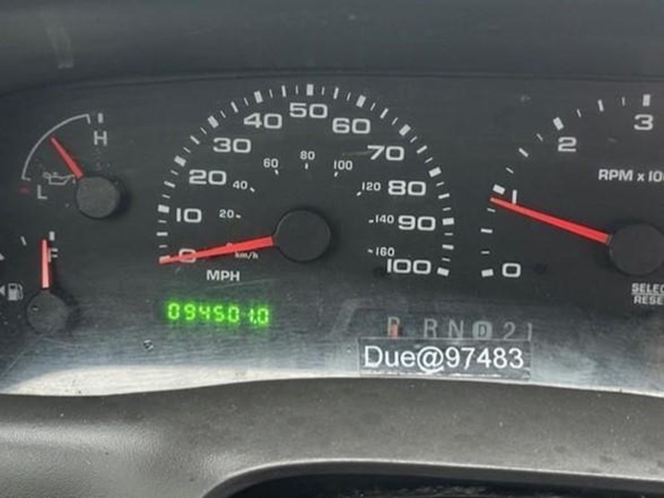 ford-f350-xl-image-15