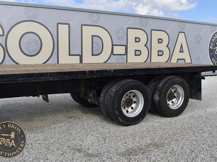 freightliner-business-class-m2-106-image-15