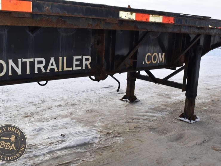 2012-manac-flatbed-image-40