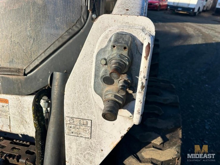 2016-bobcat-s530-image-14