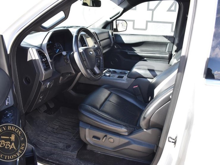 ford-expedition-image-24