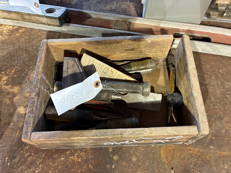 #17210-•-chisels-image-1