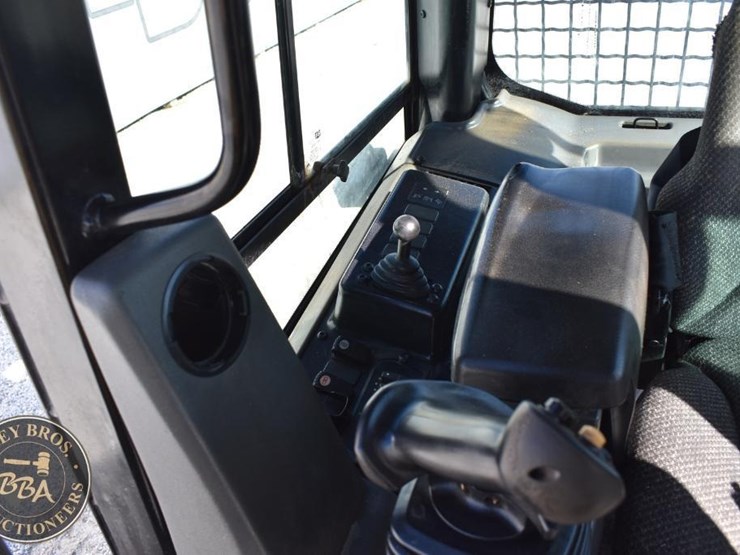 caterpillar-d6k2-lgp-image-28