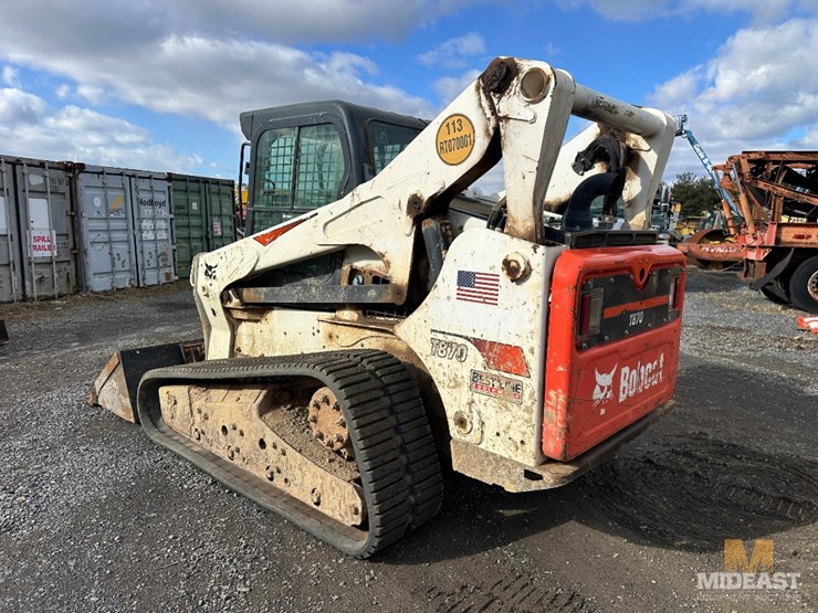 2017-bobcat-t870-image-4