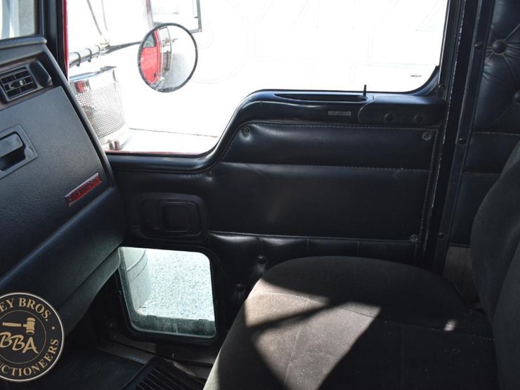 kenworth-t800-image-47