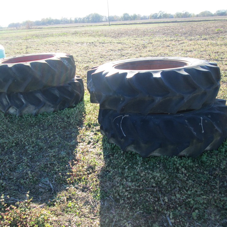 #35338 • Lot of (4) 18.4-38 Tractor Tires