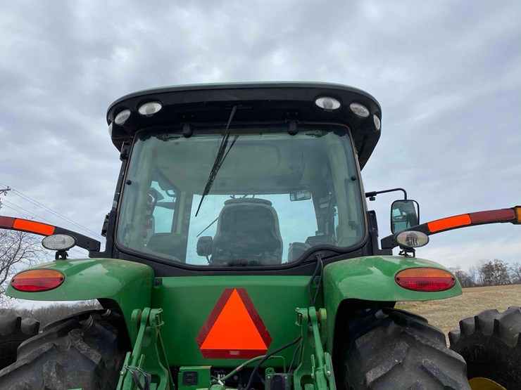 john-deere-8245r-image-16