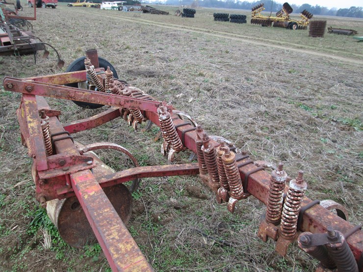 #35315-•-11'-chisel-plow-image-7