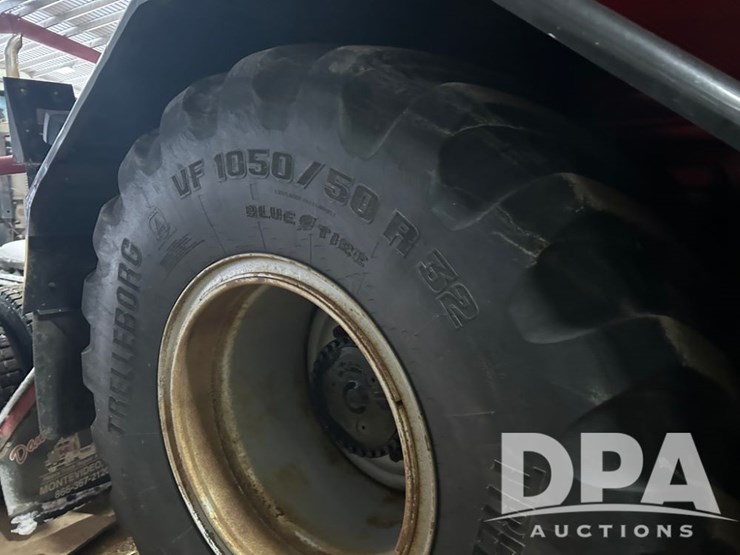 case-ih-810-image-12