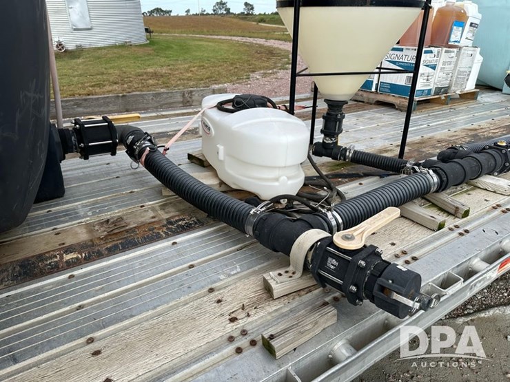 2006-fontaine-renegade-image-10