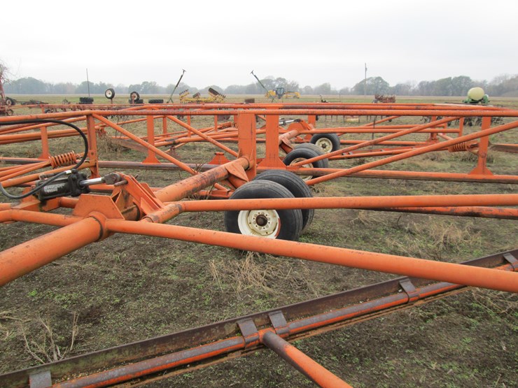 fair-oaks-16x50-image-7