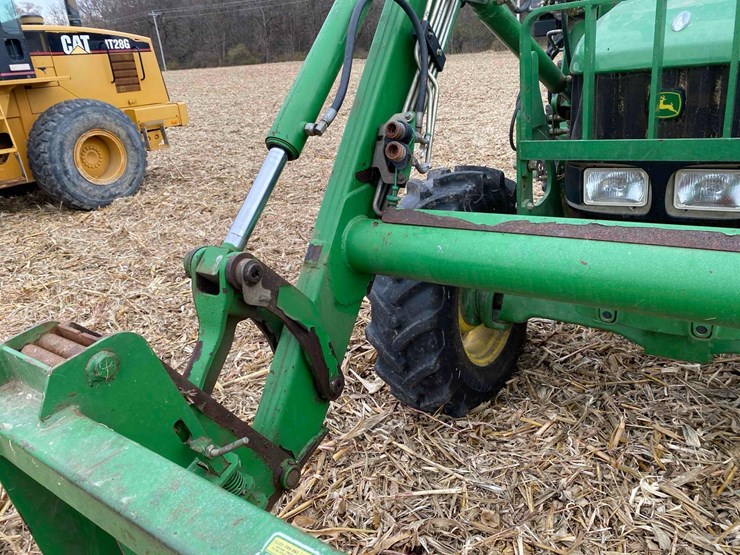 john-deere-6415-image-10