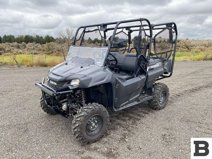2020-honda-pioneer-700-image-1
