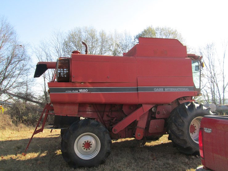 case-ih-1680-image-3