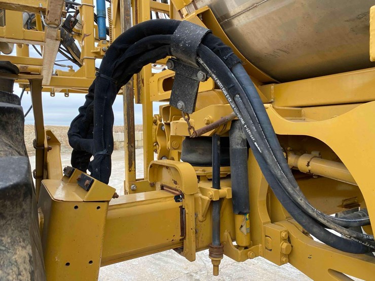 ro-gator-1184-sprayer-image-74