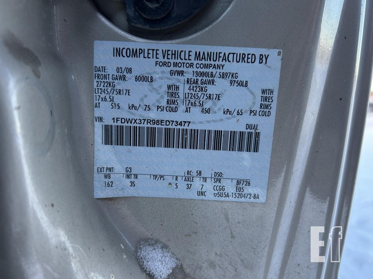 ford-f350-xlt-image-15