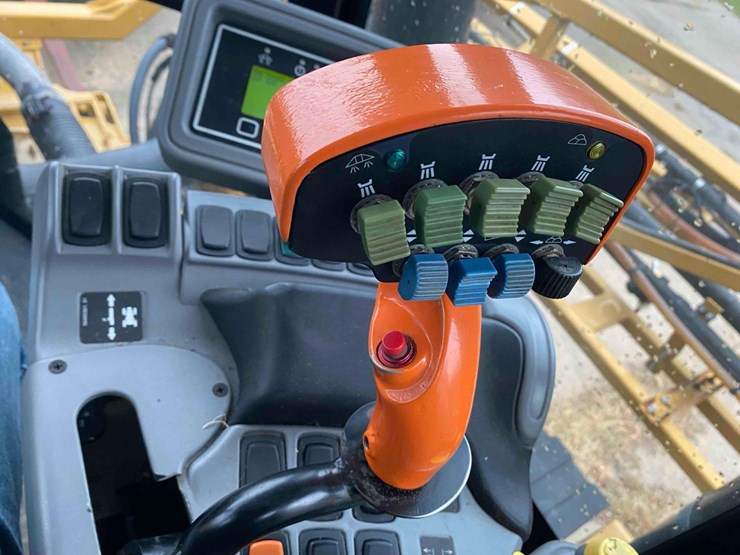 new-leader-l4258g4-image-61