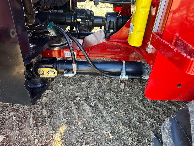 #35562-•-2023-case-470-track-tractor-image-49