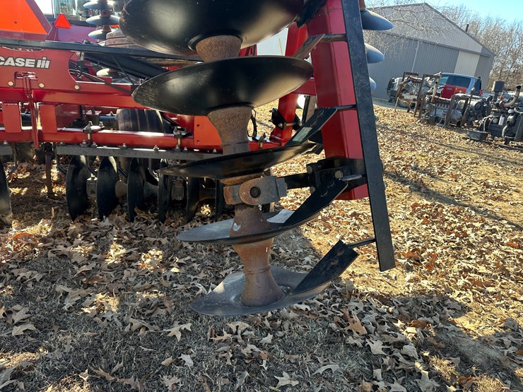 #35563-•-case-370-47'disk-image-21