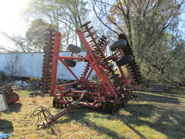 case-ih-3900-image-1