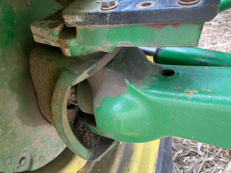 john-deere-8300-image-14