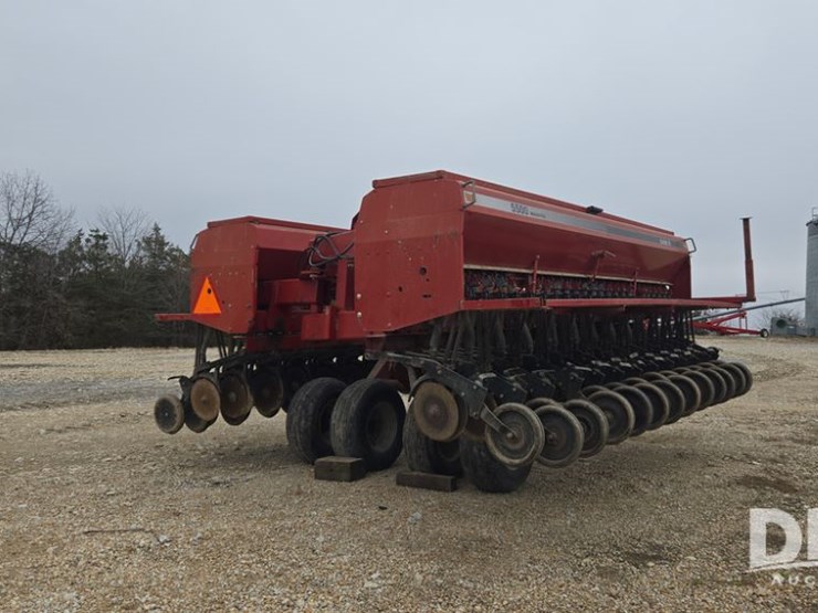 case-ih-5500-image-5