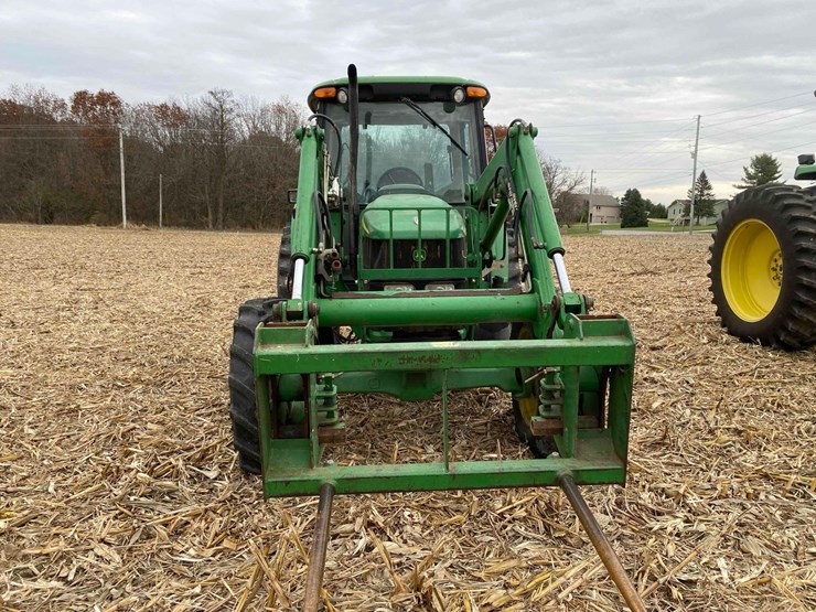 john-deere-6415-image-3