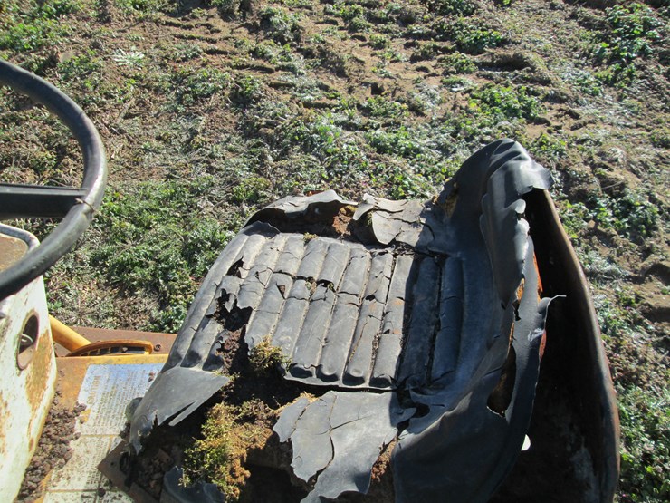 #35374-•-inop-cub-cadet-76-riding-mower-0340009u016758-image-7