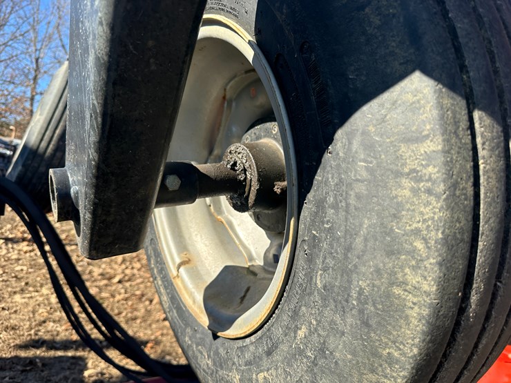 #35563-•-case-370-47'disk-image-14