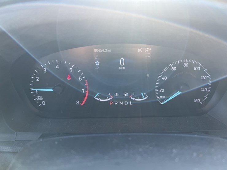 2020-ford-explorer-image-28