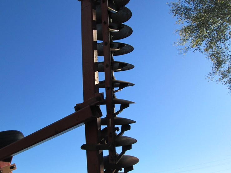 case-ih-3900-image-10