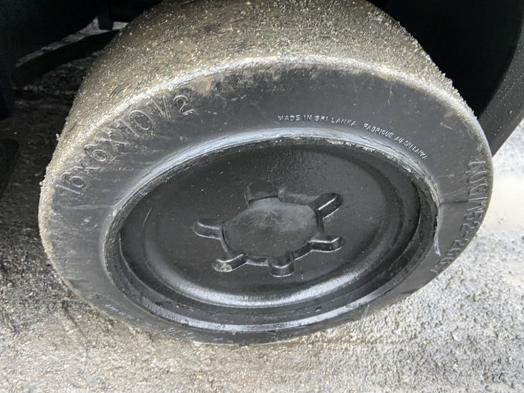 2015-hyster-s50ft-image-11