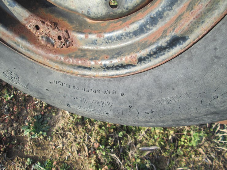 #35359-•-5-shank-subsoiler-image-7