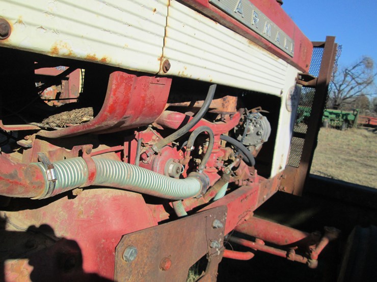 #35306-•-farmall-580-tractor-image-12