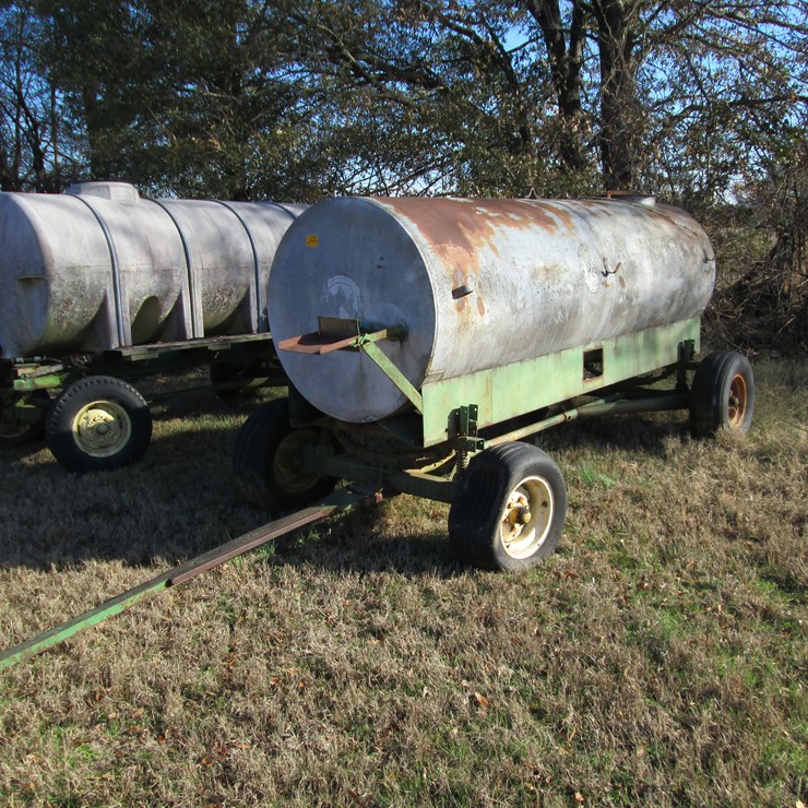 #35385 • W&A 1000gal Water Wagon