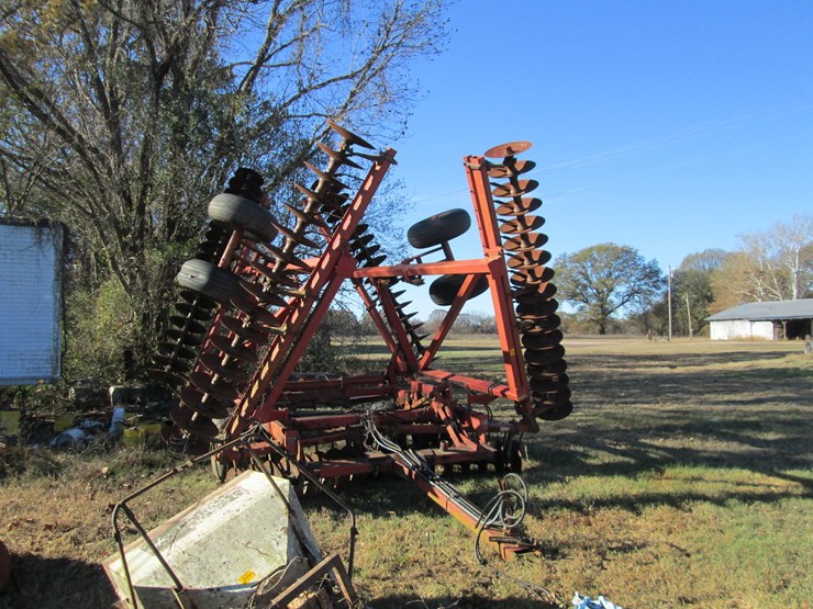 case-ih-3900-image-2