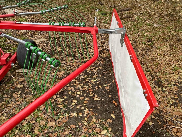 2022-enrorossi-rr420-rotary-rake-image-5