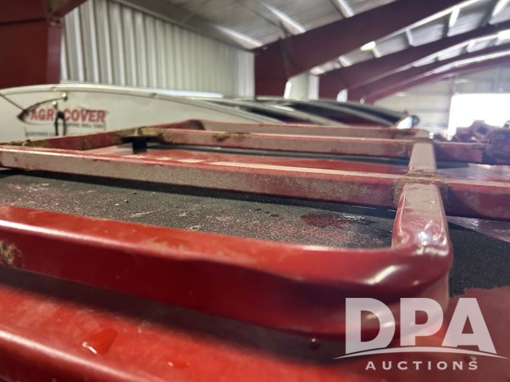 case-ih-810-image-32