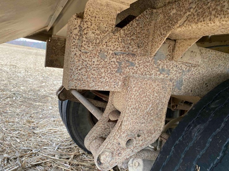 wilson-alum-41’-grain-trailer-image-27