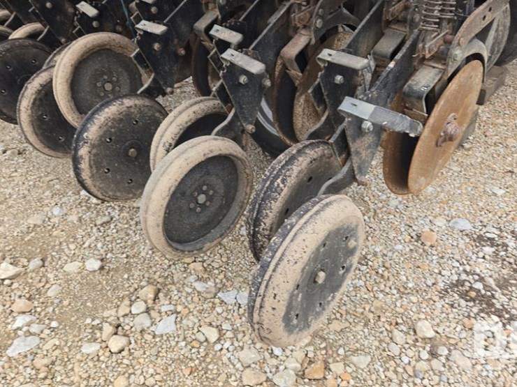 case-ih-5500-image-15