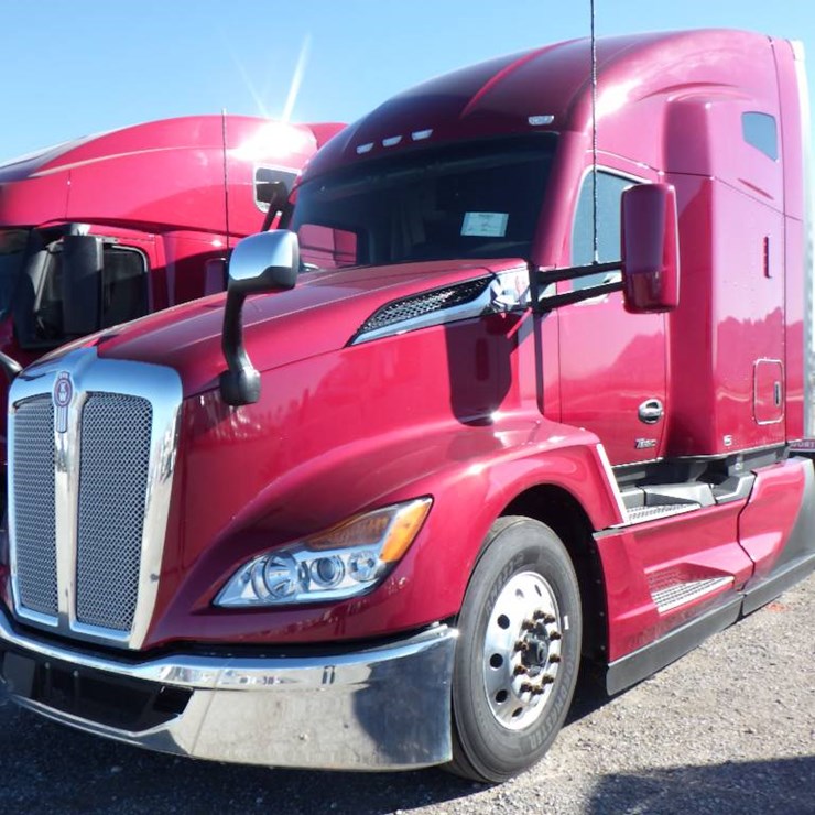 2024 KENWORTH T680