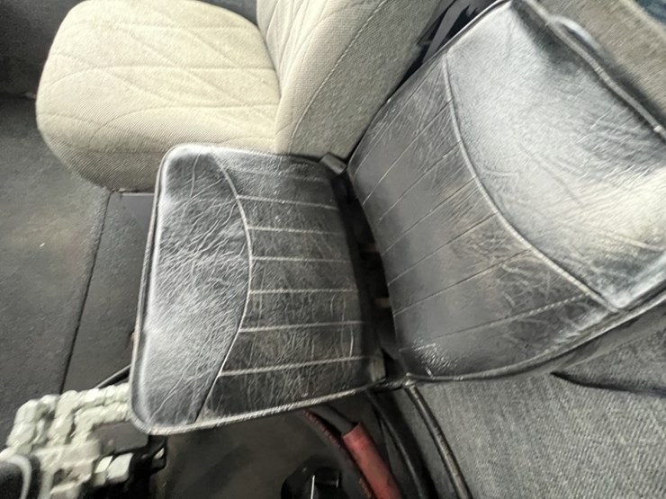 2000-cummins-6bt-image-63