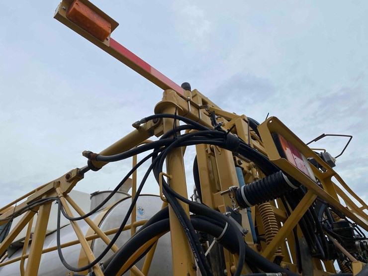 ro-gator-1184-sprayer-image-34