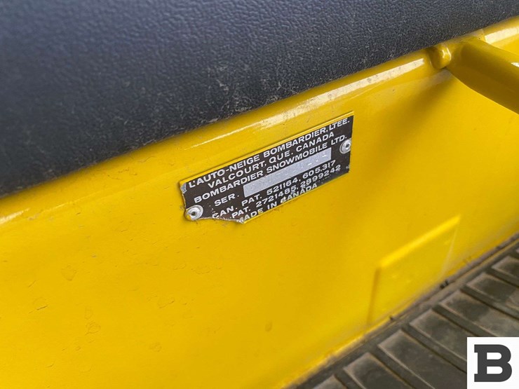 1968-ski-doo-super-olympique-snowmobile-image-19