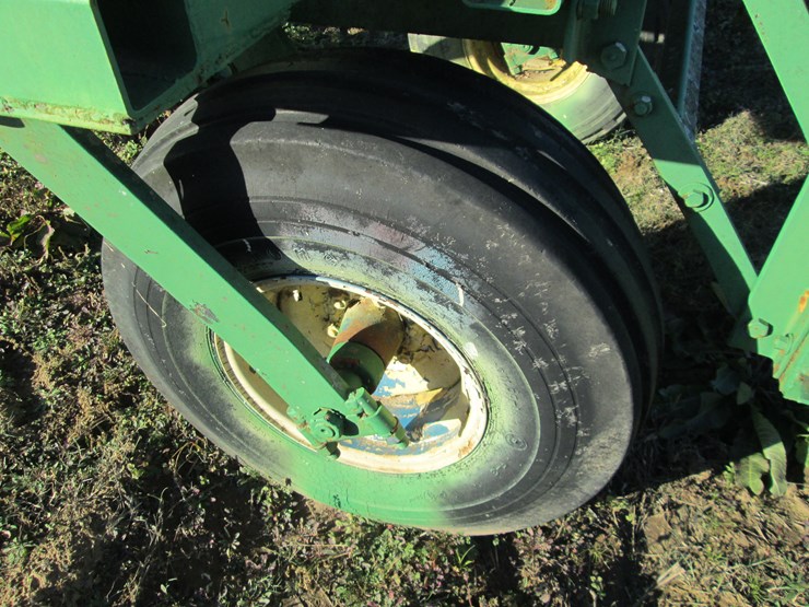 #35347-•-john-deere-40'-500gal-pull-type-sprayer-image-9