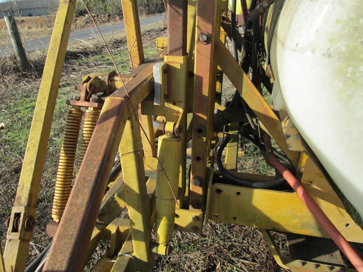 #35398-•-ag-chem-40’-20"-240gal-3pt-sprayer-image-9