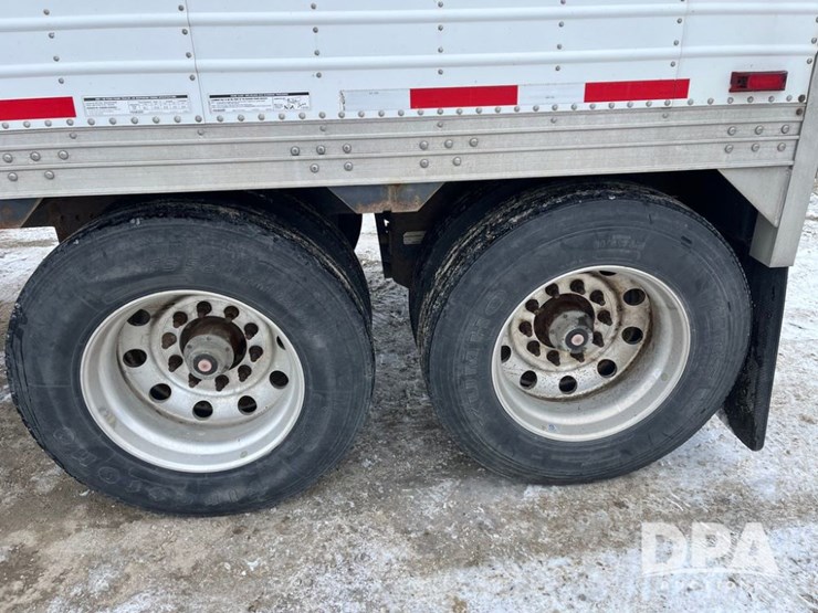 2015-timpte-grain-trailer-image-24