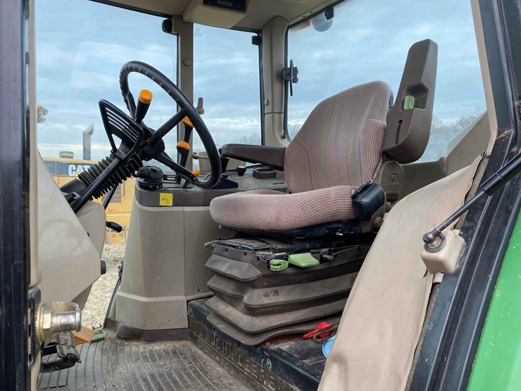 john-deere-6415-image-44